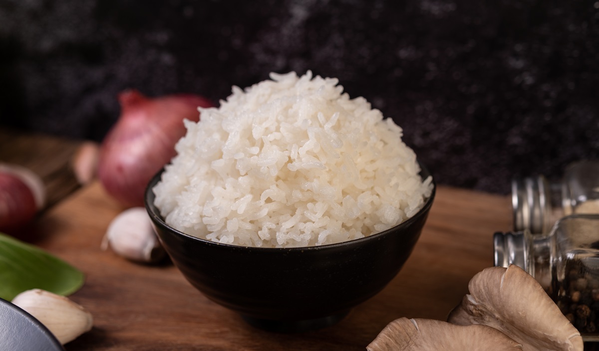 أطعمة تسبب التسمم إن لم تستخدميها بالطريقة الصحيحة.. منها الأرز!