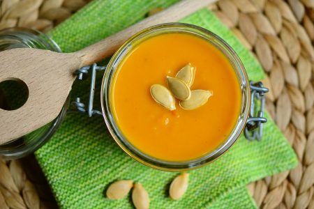 6 بذور صغيرة لها مفعول إيجابي كبير على صحتكم عليكم تناولها