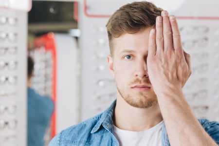 تخلصوا من النظارات ومن مشاكل النظر عبر هذه الوصفة الطبيعية