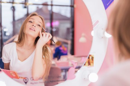 مادة نجدها في مستحضرات التجميل متوفرة بنسبة 99 % في أنسجة الثدي السرطانيّة!