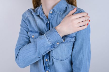 هل تشعرون بخدرٍ في ذراعكم اليسرى ؟ إليكم الأسباب…