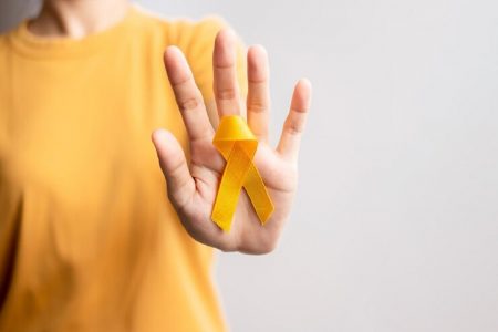 كيف نجعل مرض السرطان يموت من الجوع إذا ألغينا شيئاً واحداً من طعامنا ؟