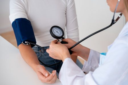 الوقاية من ارتفاع ضغط الدم ومعالجته : 6 وصفات طبيعية مثبتة علمياً