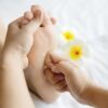 تعلموا تدليك القدمين