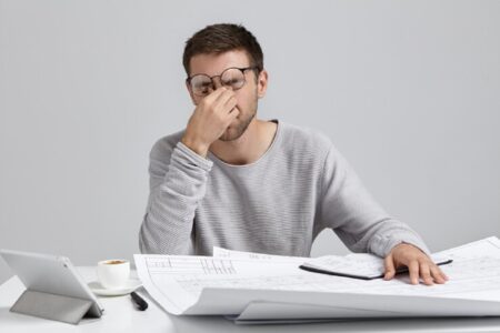 4 اسباب خفية لعدم القدرة على التركيز لن يقولها لكم أحد