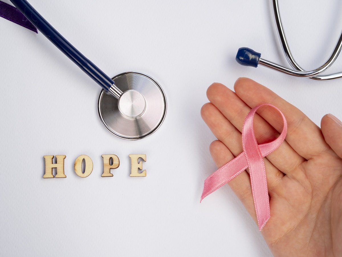 سرطان العظم والثدي